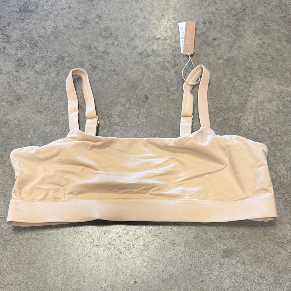 SKIMS Seamless Stretch Bralette - Beige